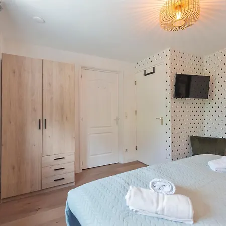 Apartment Kust Private Parking Included *