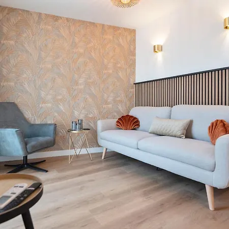 Kust Private Parking Included *